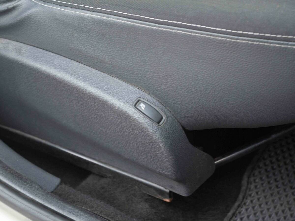 Renault Sandero Stepway, 2011 Фото №16