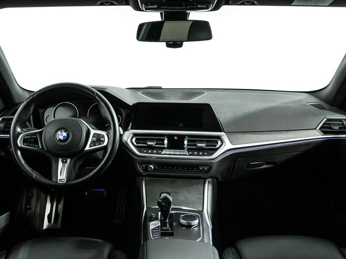 BMW 3 серии 320d xDrive, 2019 Фото №13