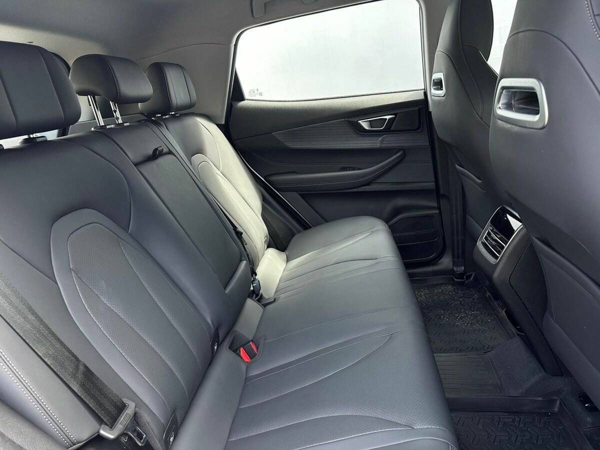 Chery Tiggo 4, 2024 Фото №14