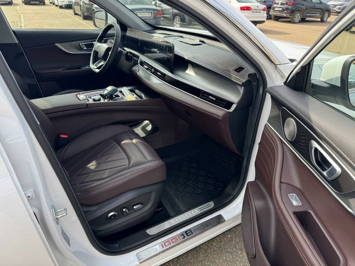 Chery Tiggo 8 Pro, 2023 Фото №16