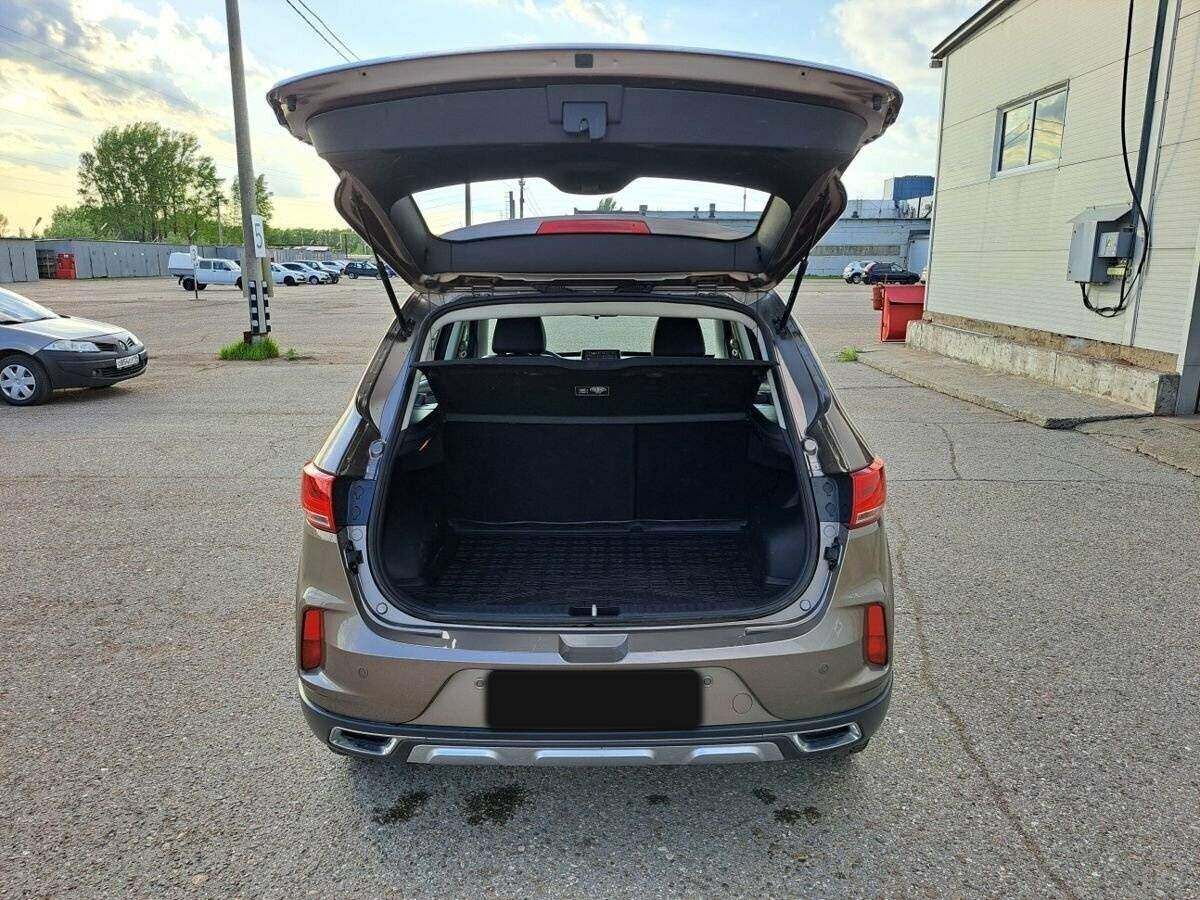 FAW Besturn X40, 2020 Фото №10