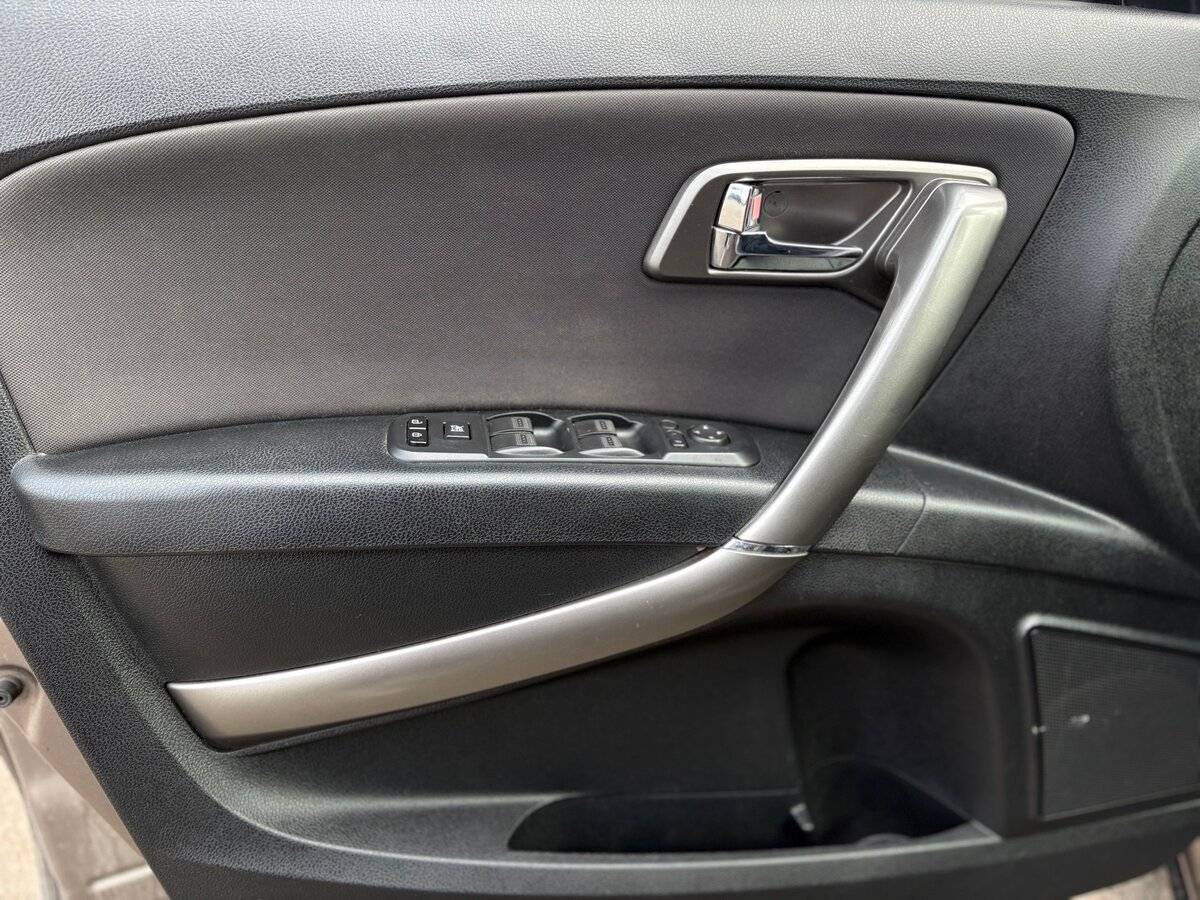 FAW Besturn X80, 2019 Фото №14