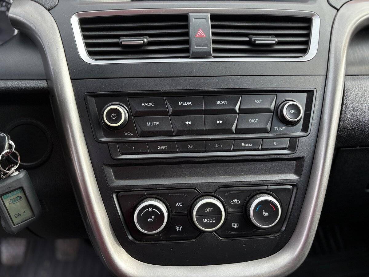 FAW Besturn X80, 2019 Фото №17