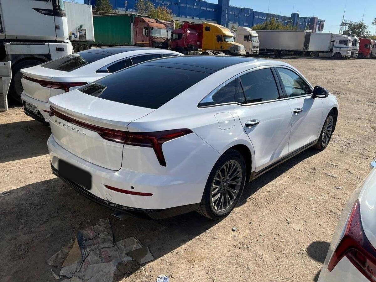 FAW Bestune B70, 2023 - 48 015 км. | Фото №5