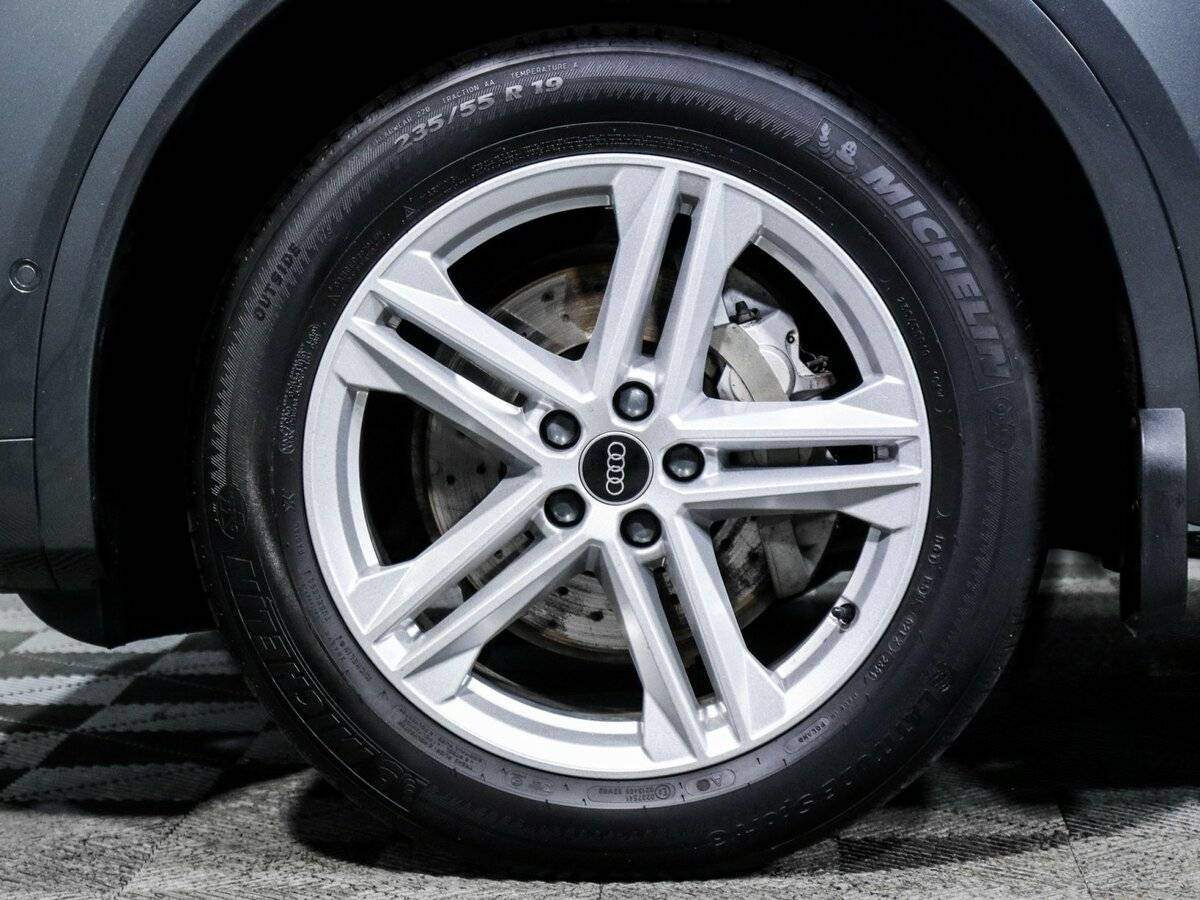 Audi Q5 Sportback 45 TFSI, 2021 Фото №13