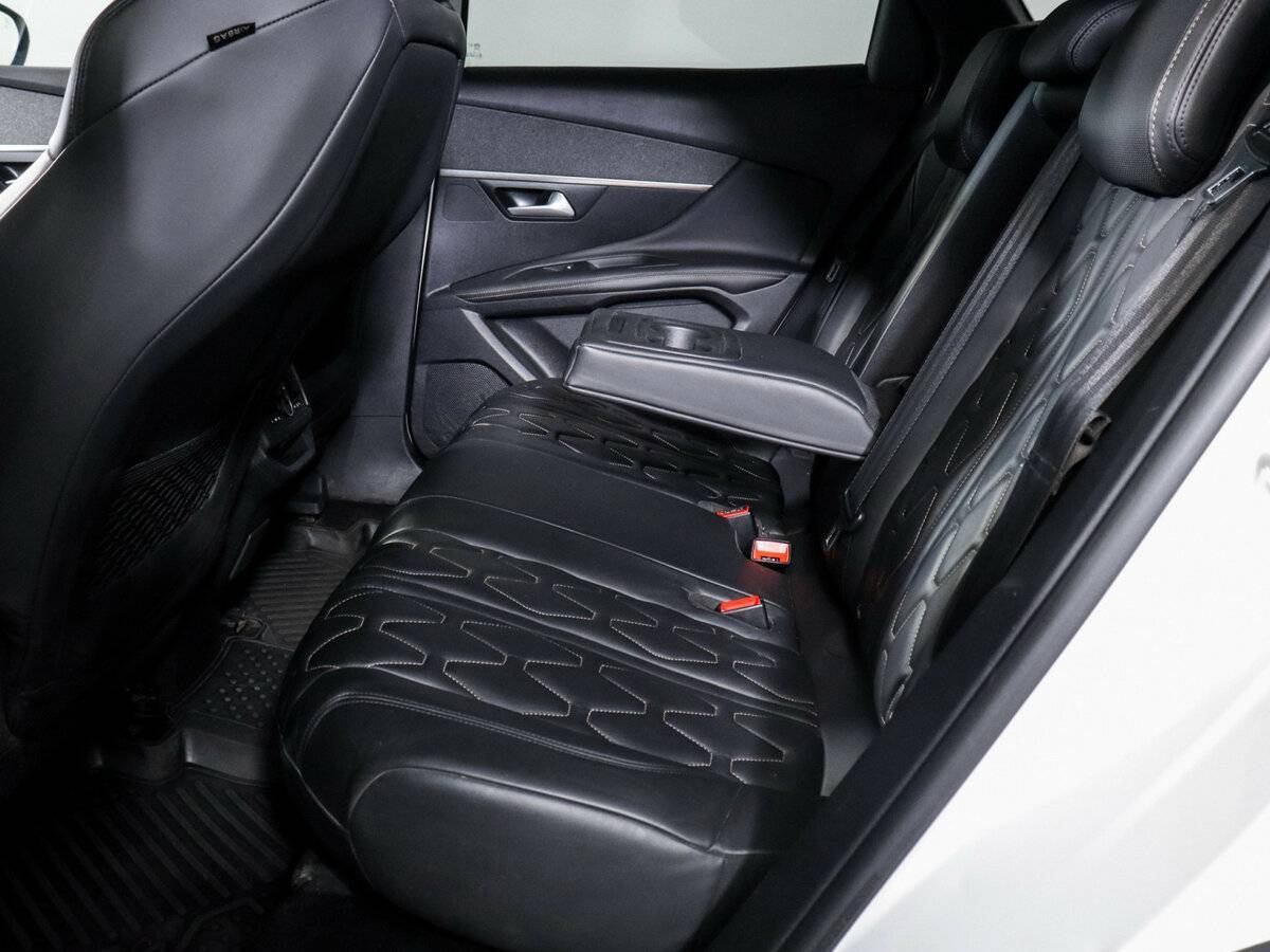 Peugeot 3008, 2017 - 192 787 км. | Фото №7