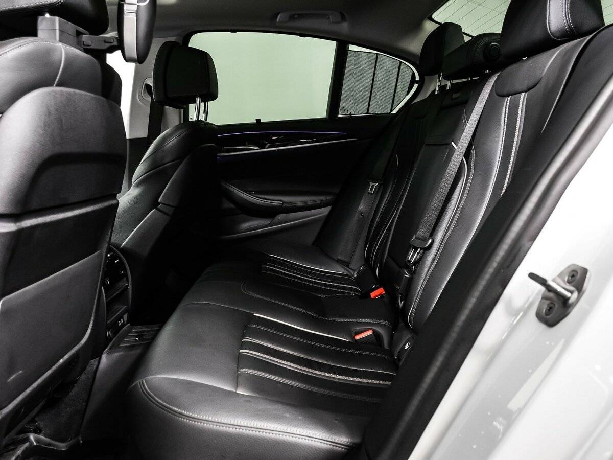 BMW 5 серии 520i, 2022 Фото №10