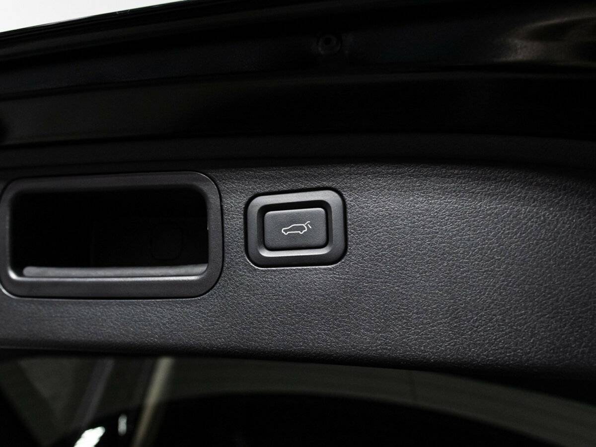 FAW Bestune T99, 2023 Фото №16