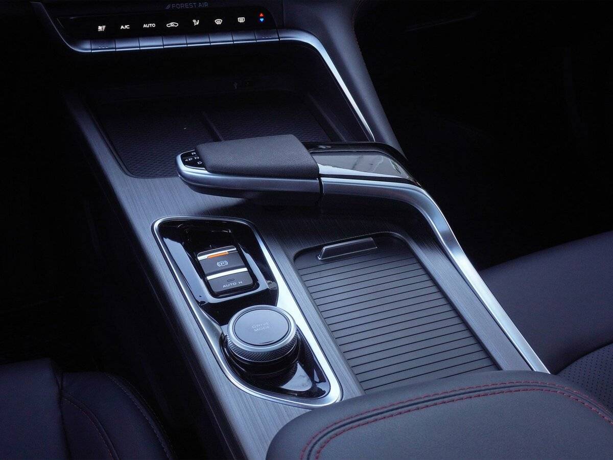 Changan UNI-T, 2023 Фото №17