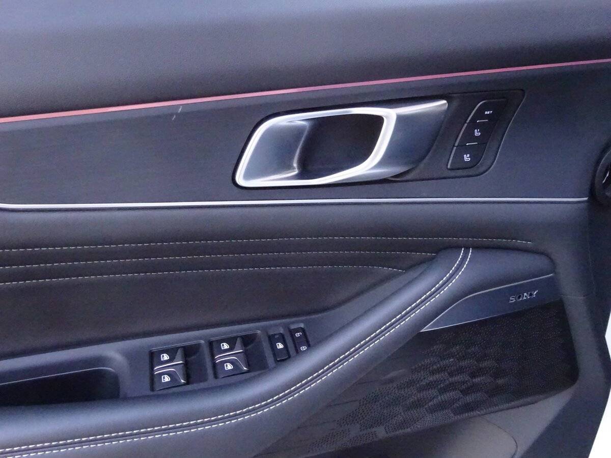 Changan UNI-K, 2023 Фото №19