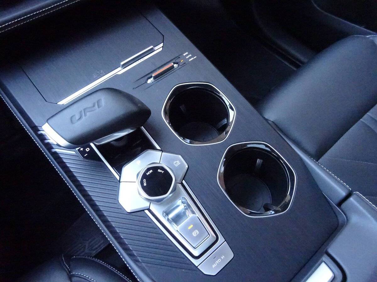 Changan UNI-K, 2023 Фото №27