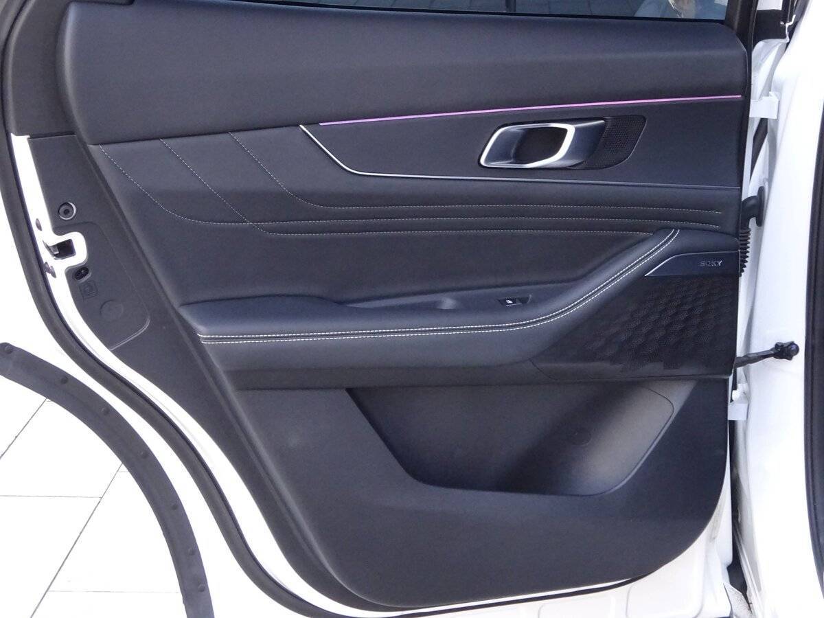 Changan UNI-K, 2023 Фото №29