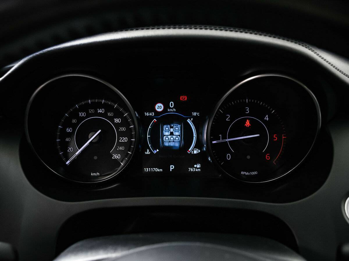 Jaguar E-Pace, 2018 Фото №10