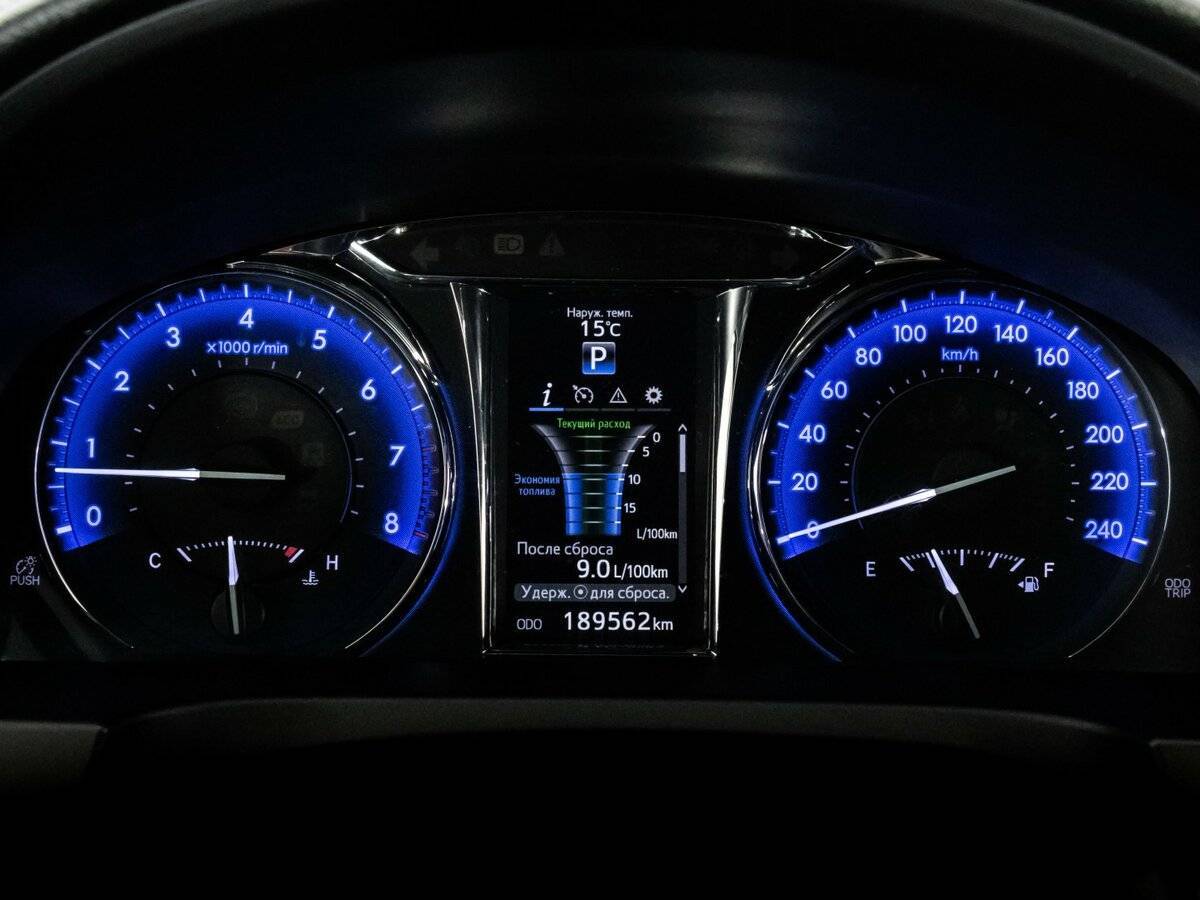 Toyota Camry, 2017 Фото №17