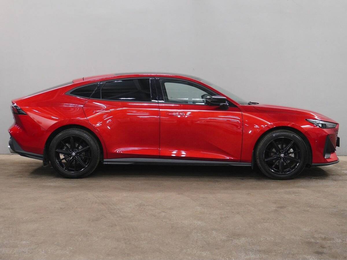 Changan UNI-V, 2023 Фото №4