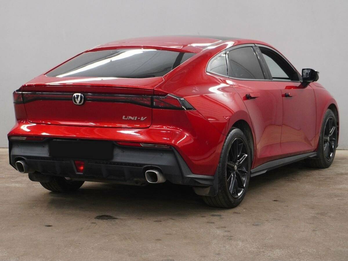 Changan UNI-V, 2023 Фото №5