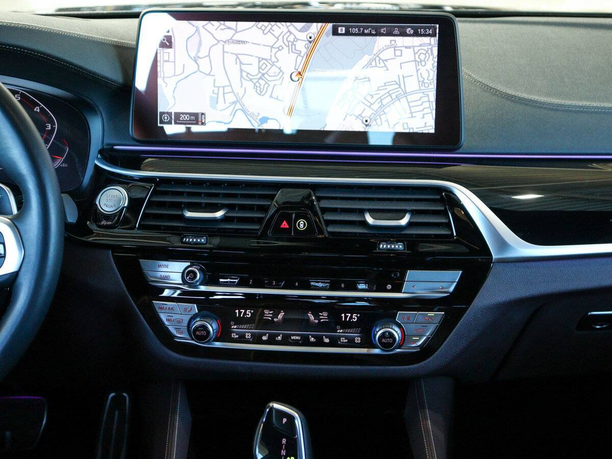 BMW 5 серии 530i xDrive, 2022 Фото №13