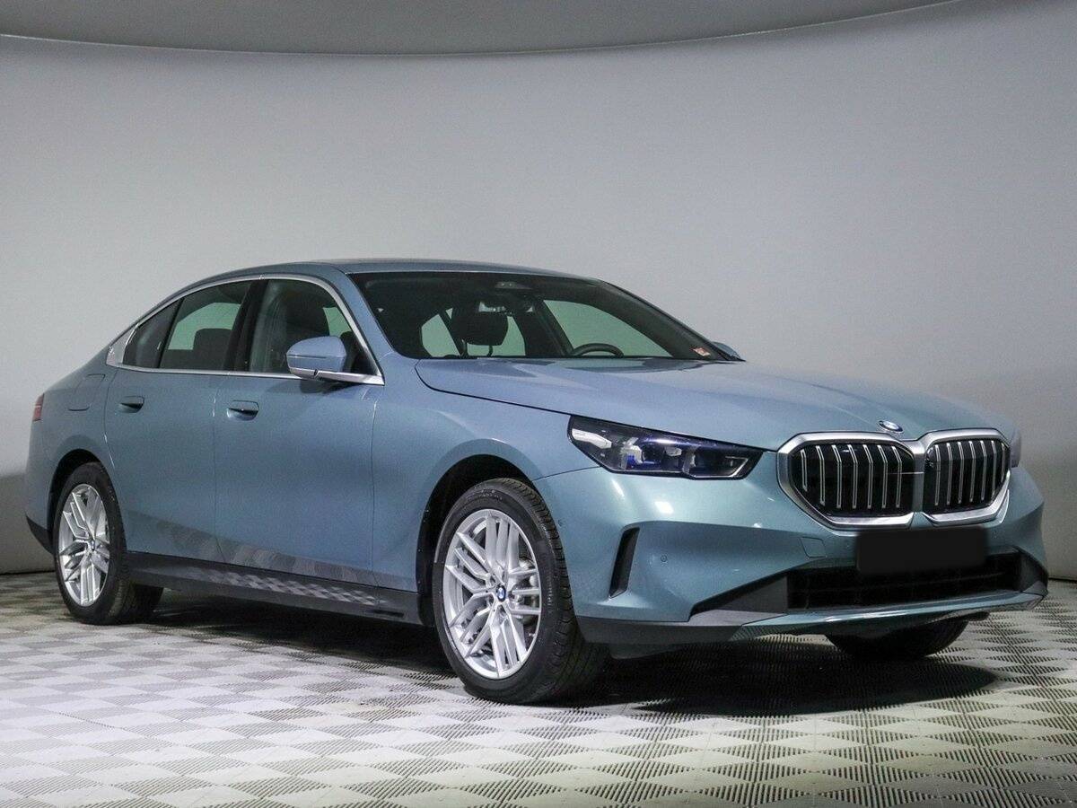BMW 5 серии 530i xDrive, 2023 - 343 км. | Фото №3