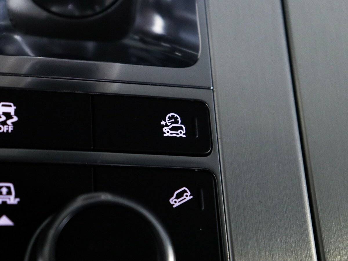 Land Rover Range Rover Sport SVR, 2021 Фото №33