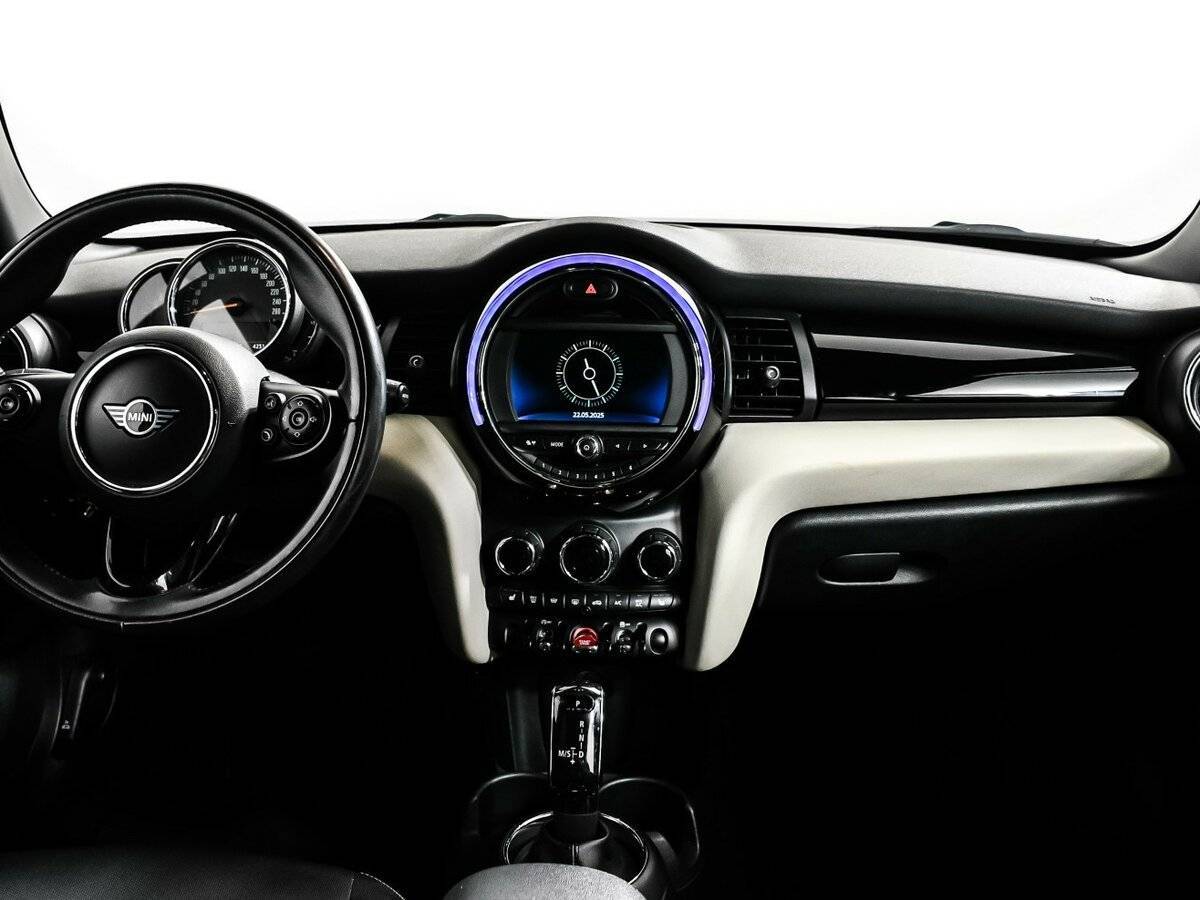 Mini Hatch Cooper, 2020 Фото №11