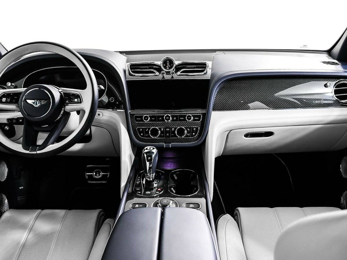 Bentley Bentayga, 2021 Фото №11