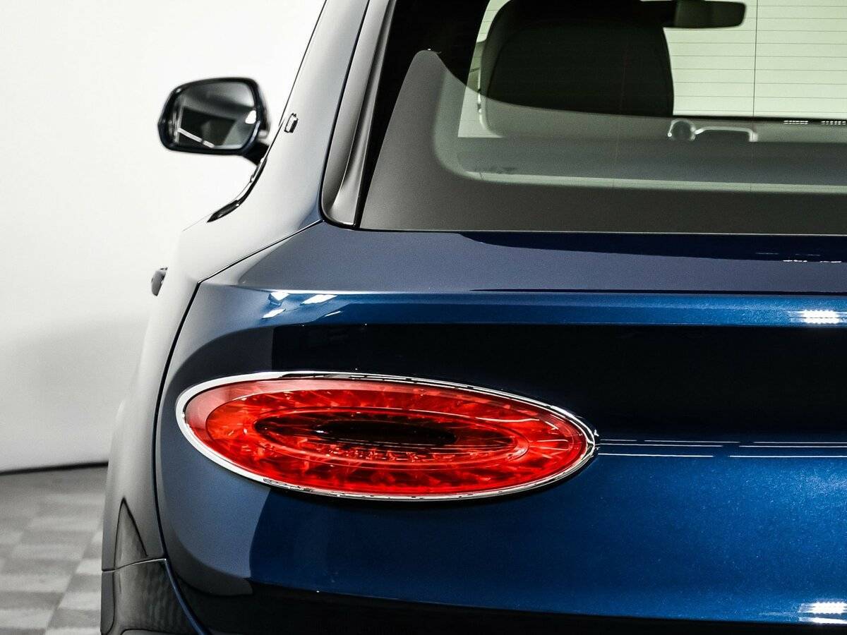 Bentley Bentayga, 2021 Фото №30