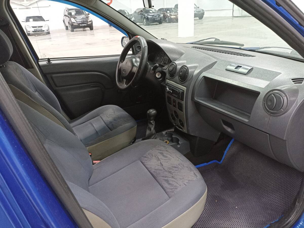 Renault Logan, 2005 Фото №10