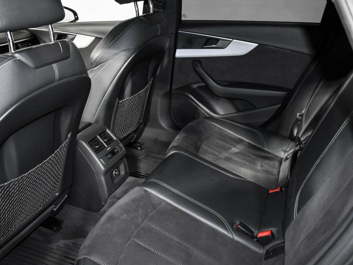 Audi A4, 2016 Фото №11