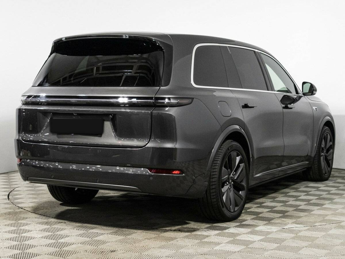 Lixiang L9 44.5 kWh, 2023 - 11 900 км. | Фото №4