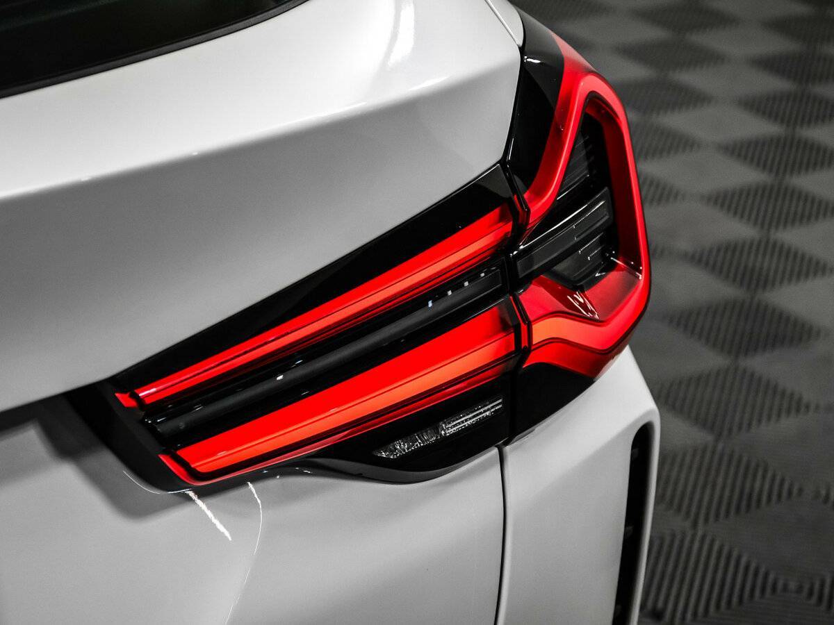 BMW iX3, 2023 Фото №19