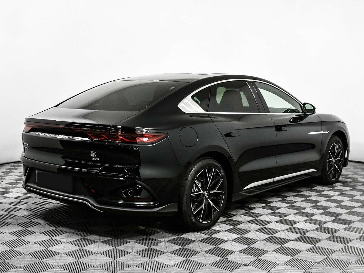 BYD Han DM-p, 2022 Фото №5