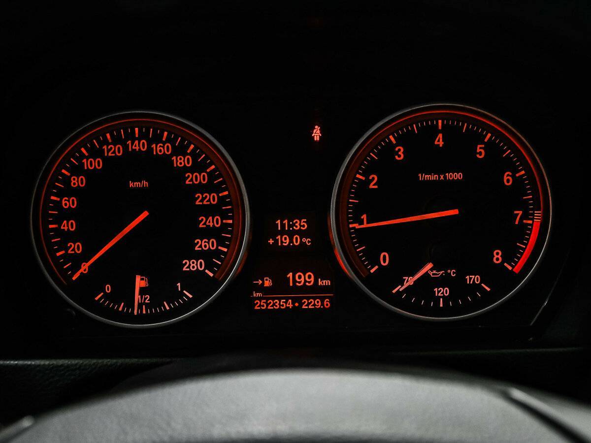 BMW 3 серии 328i xDrive, 2007 Фото №10