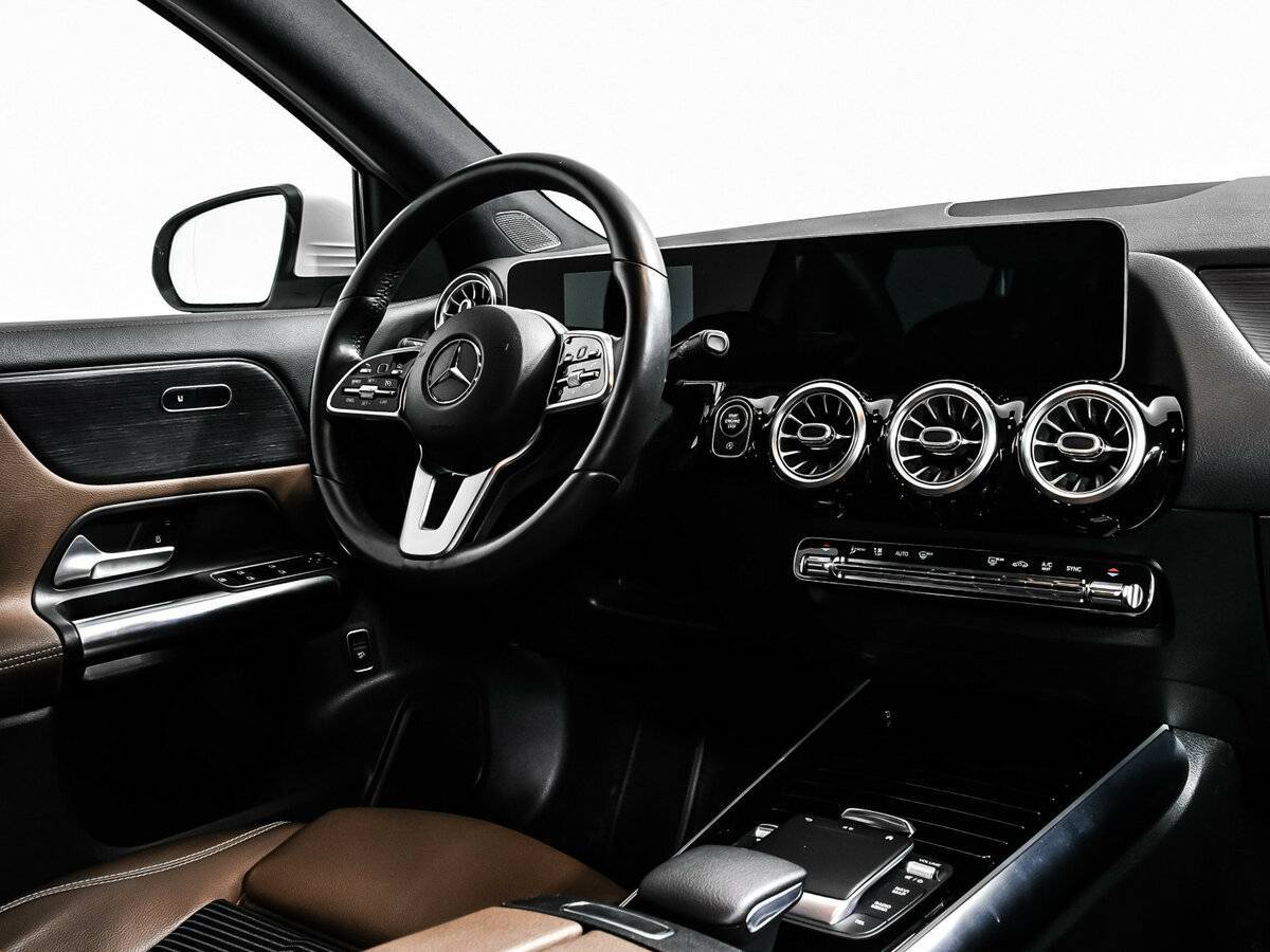 Mercedes-Benz GLA 200, 2020 Фото №9