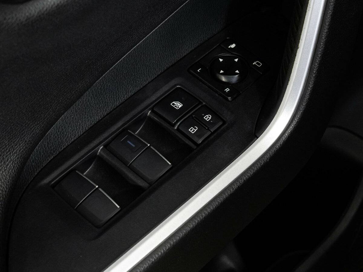 Toyota RAV4, 2020 Фото №15