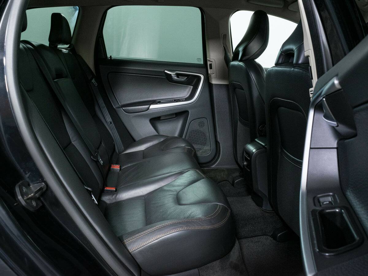 Volvo XC60, 2011 Фото №13