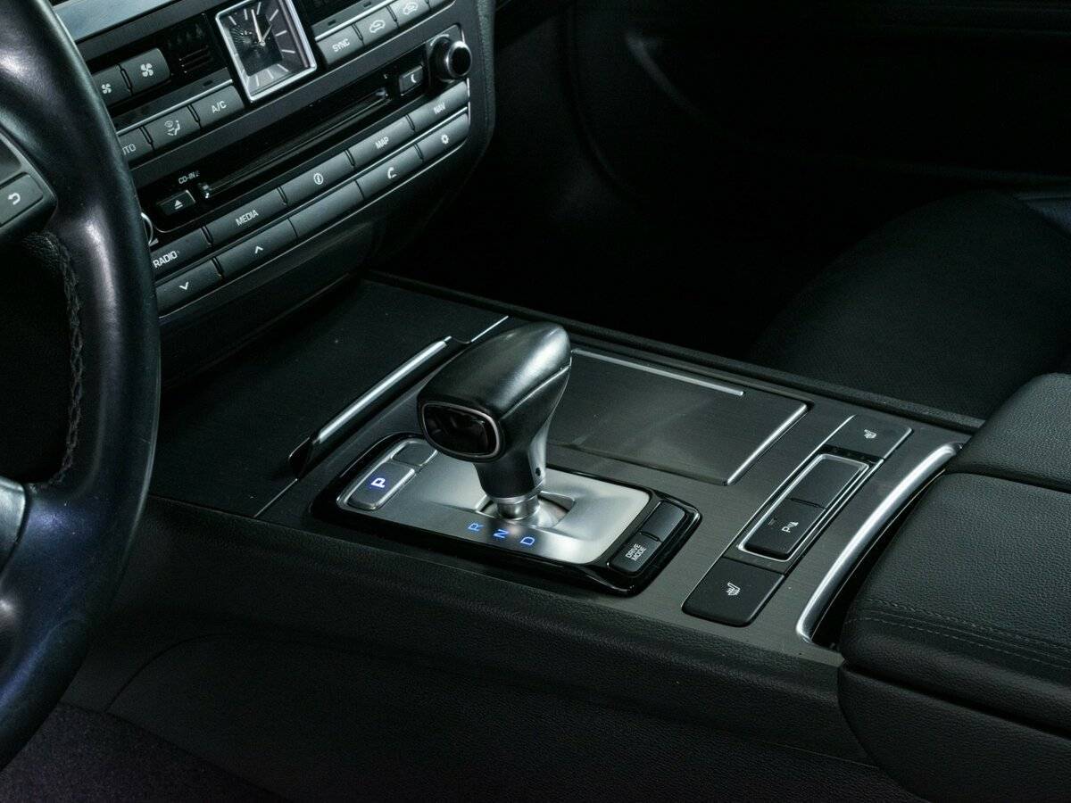 Genesis G80, 2017 Фото №16