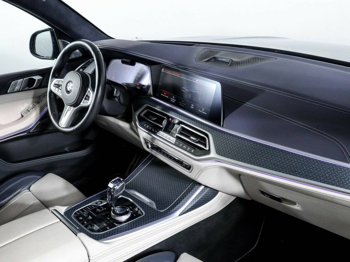 BMW X7 M50d, 2021 Фото №13