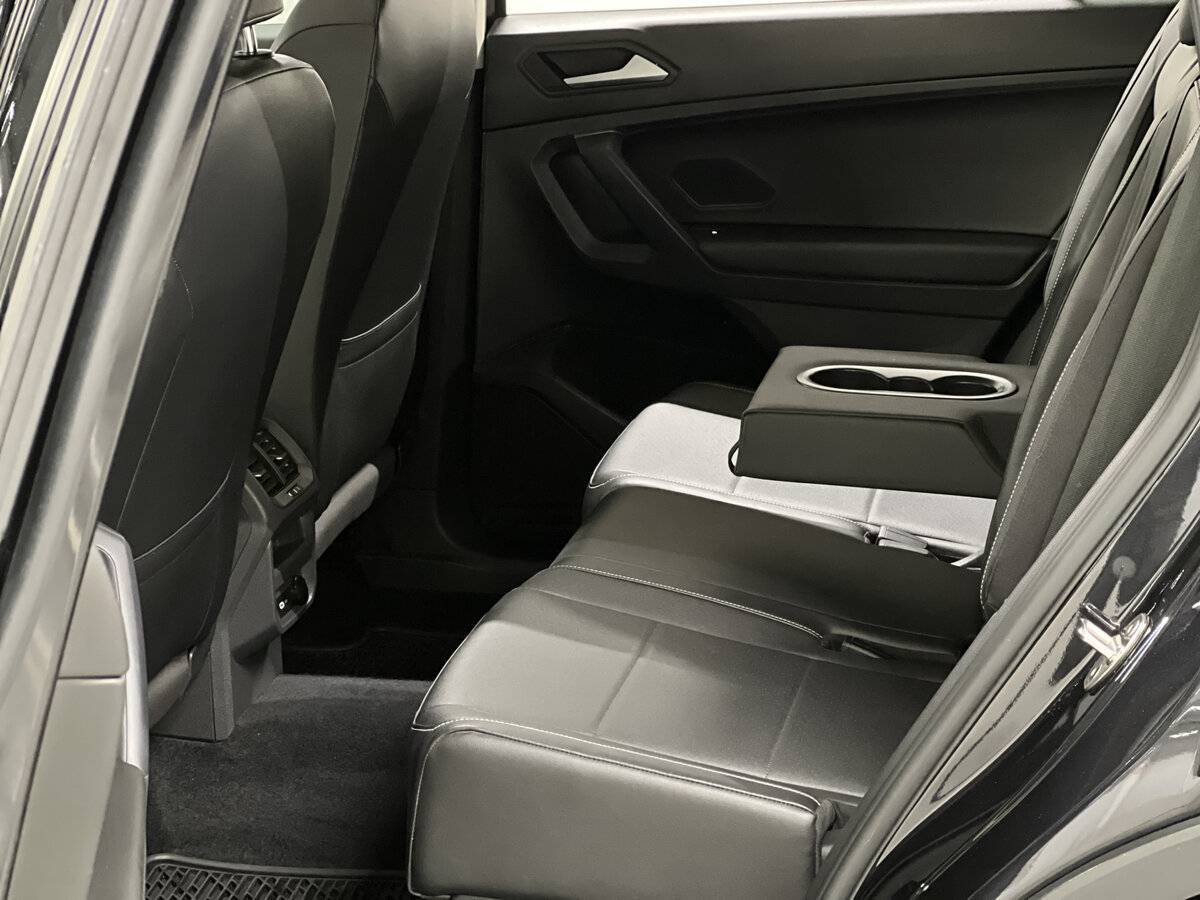 Volkswagen Tiguan Allspace, 2020 Фото №12