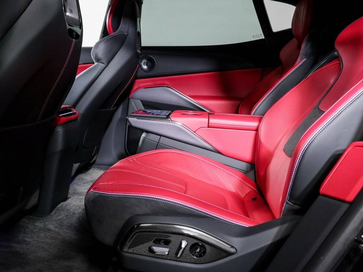 Lotus Eletre R, 2023 Фото №10