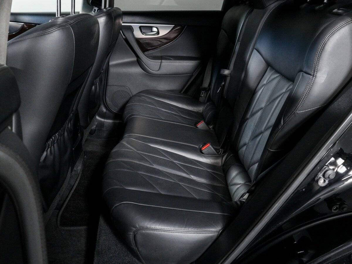 Infiniti FX37, 2010 - 138 788 км. | Фото №7