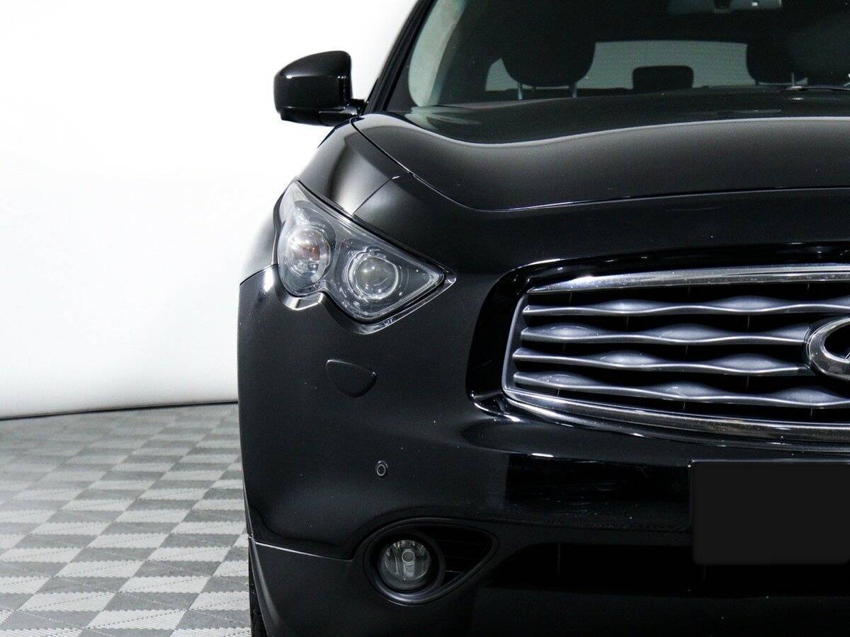 Infiniti FX37, 2010 Фото №14