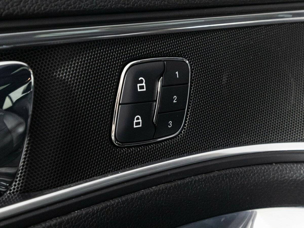 Ford Explorer, 2017 Фото №18