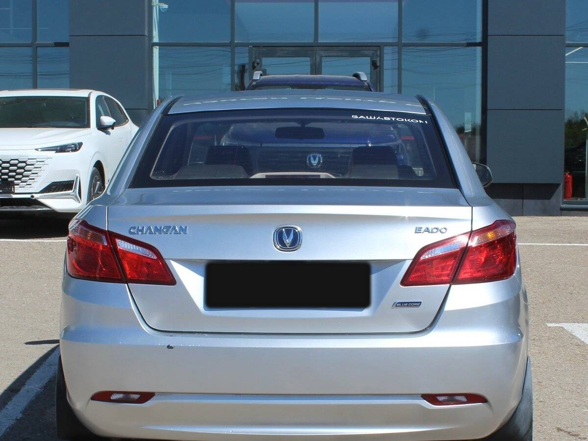 Changan Eado, 2014 Фото №4