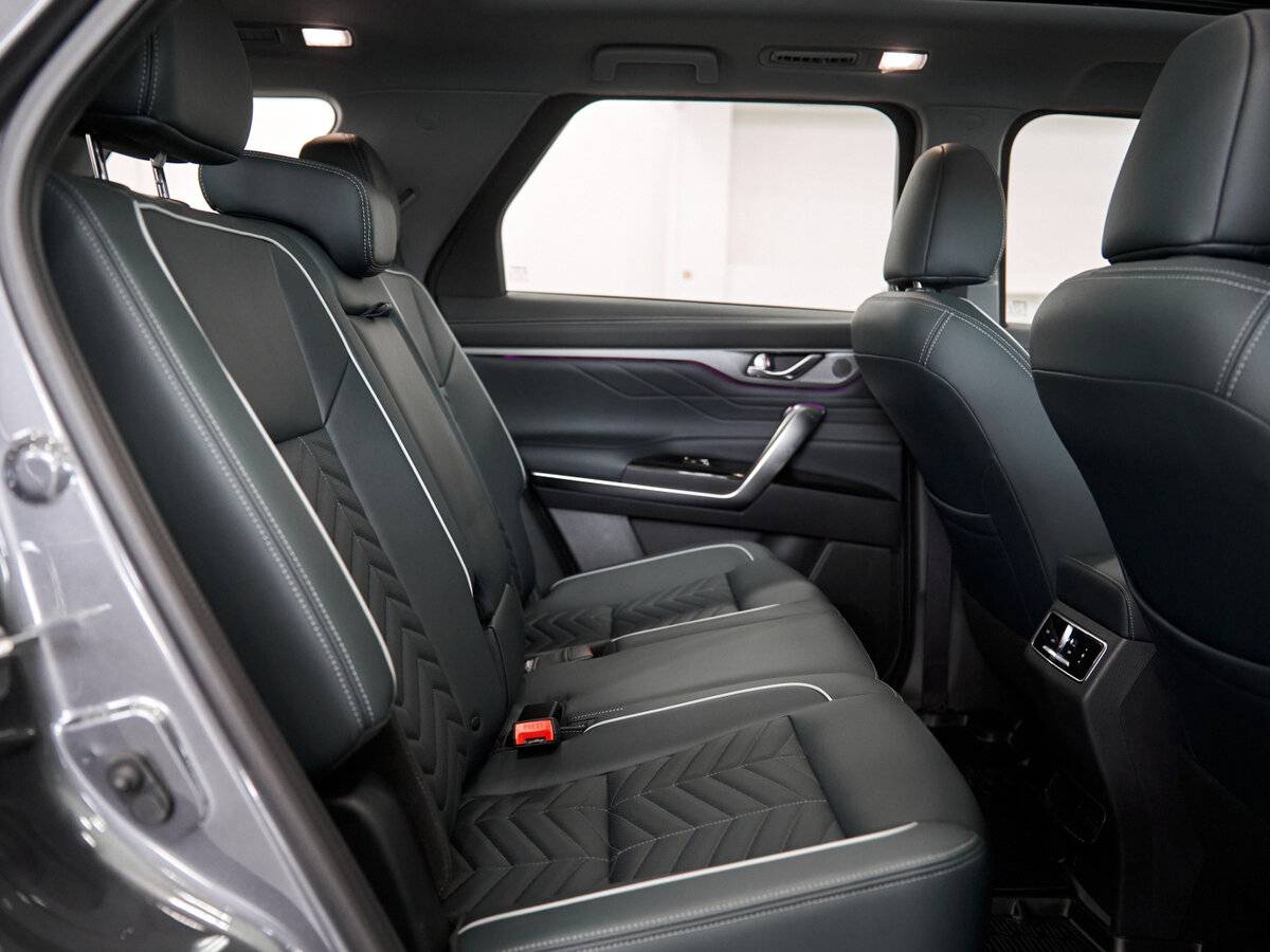 Changan CS95, 2024 Фото №23