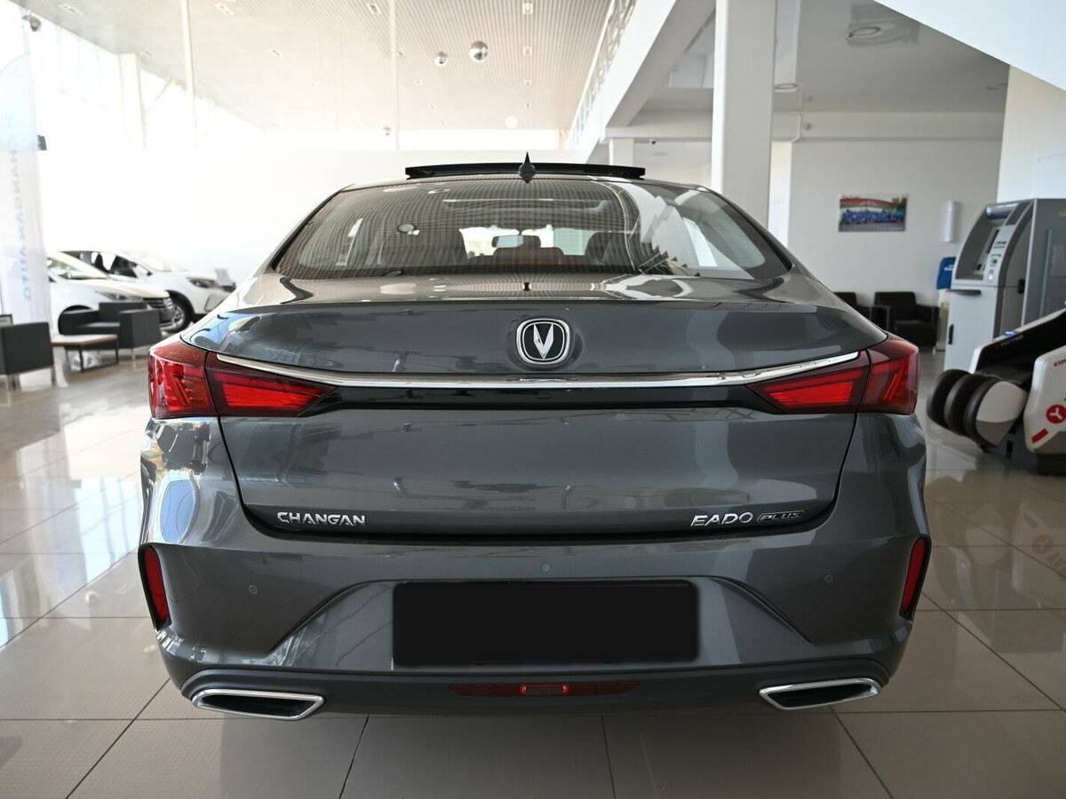 Changan Eado Plus, 2024 - 1 198 км. | Фото №3