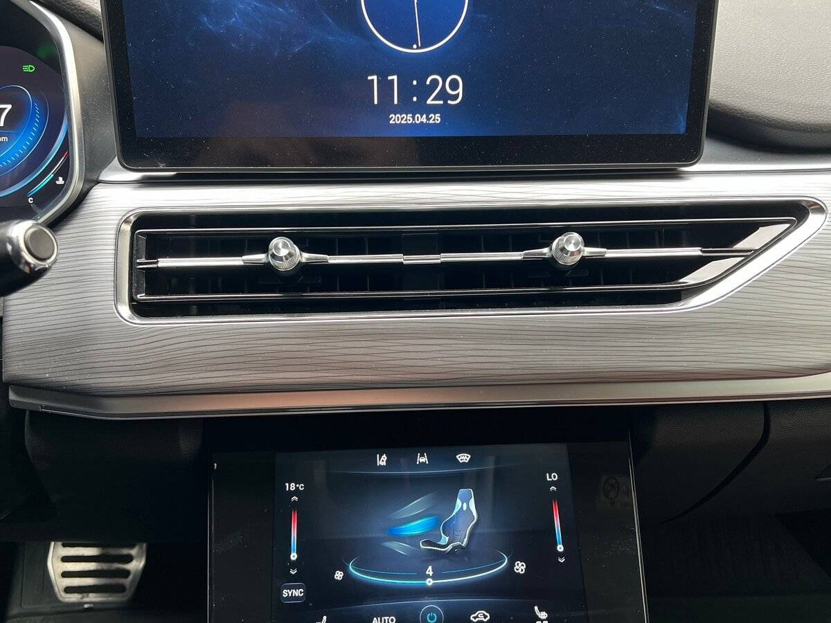 Chery Tiggo 8 Pro, 2021 Фото №12