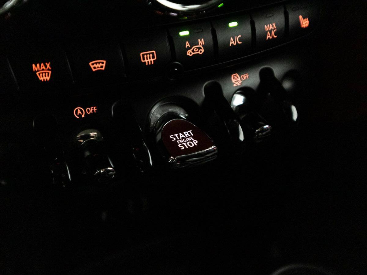 Mini Hatch Cooper S, 2016 Фото №18