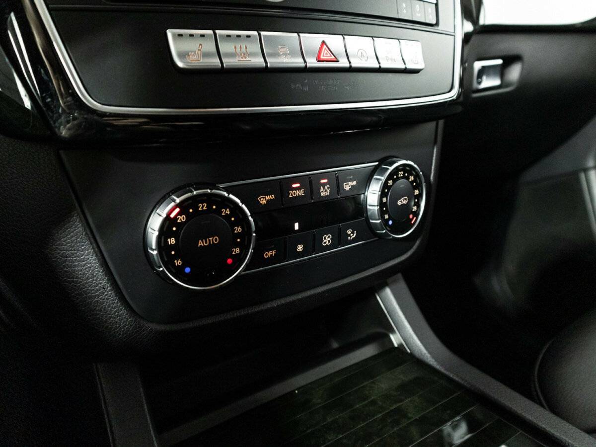 Mercedes-Benz GLS 350 d, 2017 Фото №20