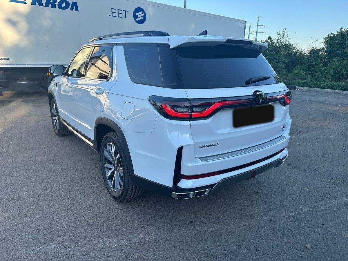 Changan CS95, 2023 - 150 км. | Фото №6
