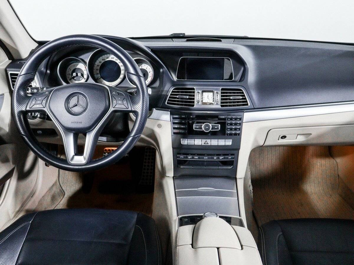 Mercedes-Benz E-Класс 250, 2014 Фото №8